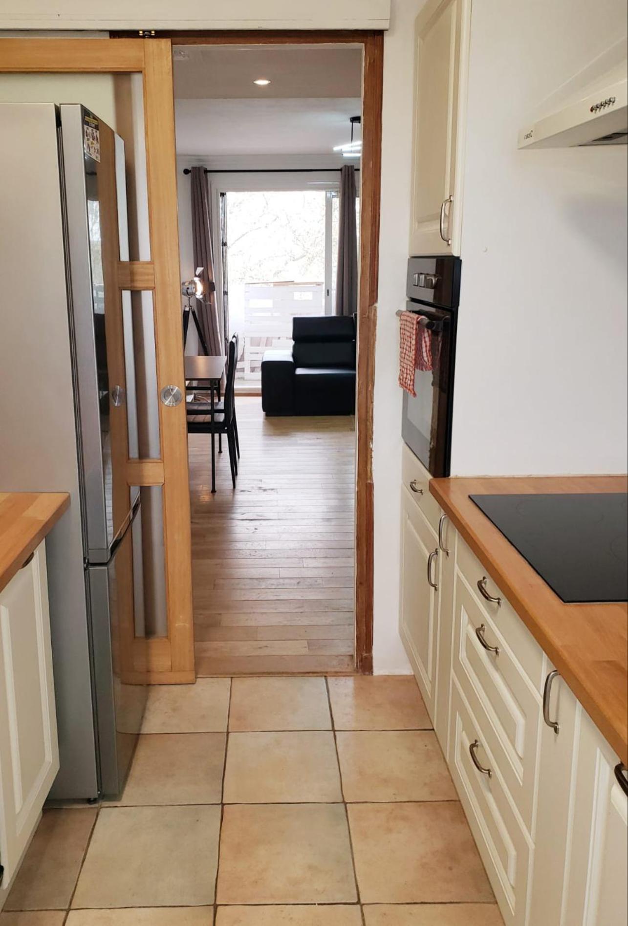 Air Conditioned Residential Suite From 1 To 6 - Bathtubs In Rooms - Self-Arrival - Wifi - Laundry - Parking Avignon Exteriér fotografie