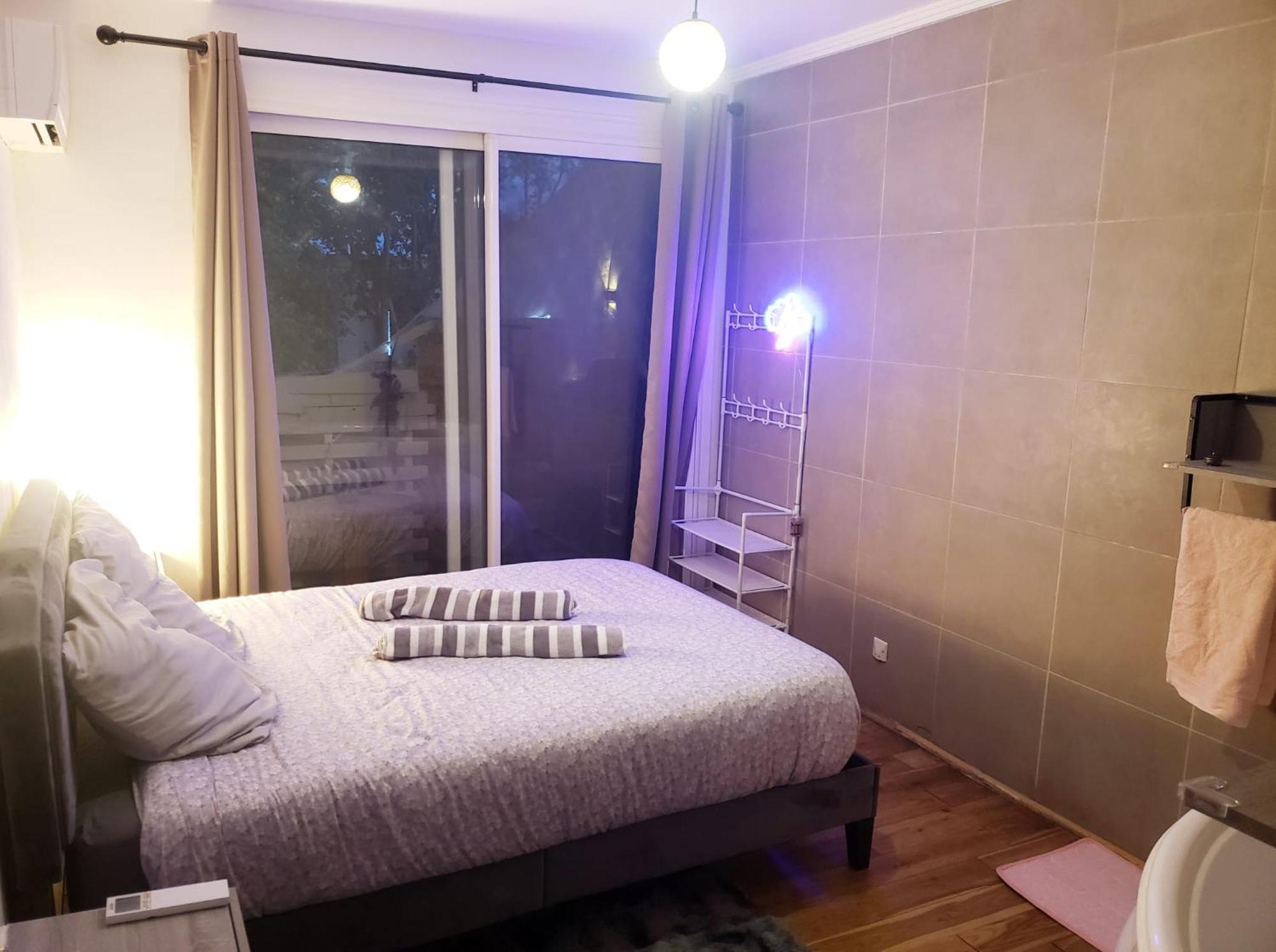 Air Conditioned Residential Suite From 1 To 6 - Bathtubs In Rooms - Self-Arrival - Wifi - Laundry - Parking Avignon Exteriér fotografie